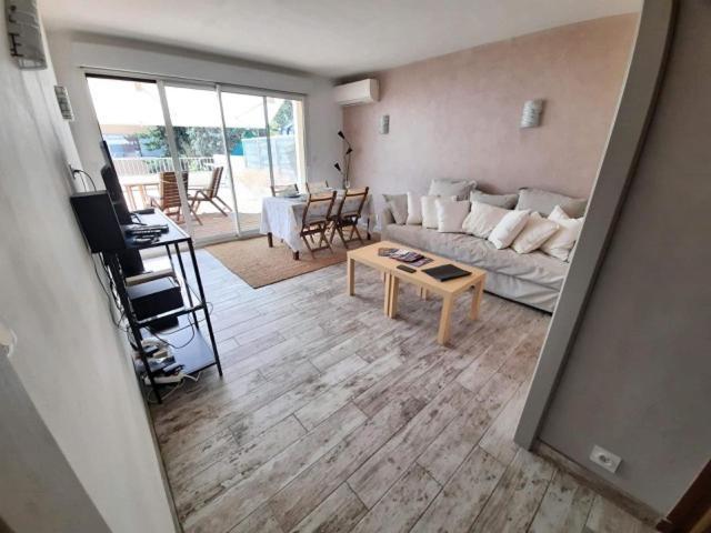 Calypso Apartment Каси Екстериор снимка
